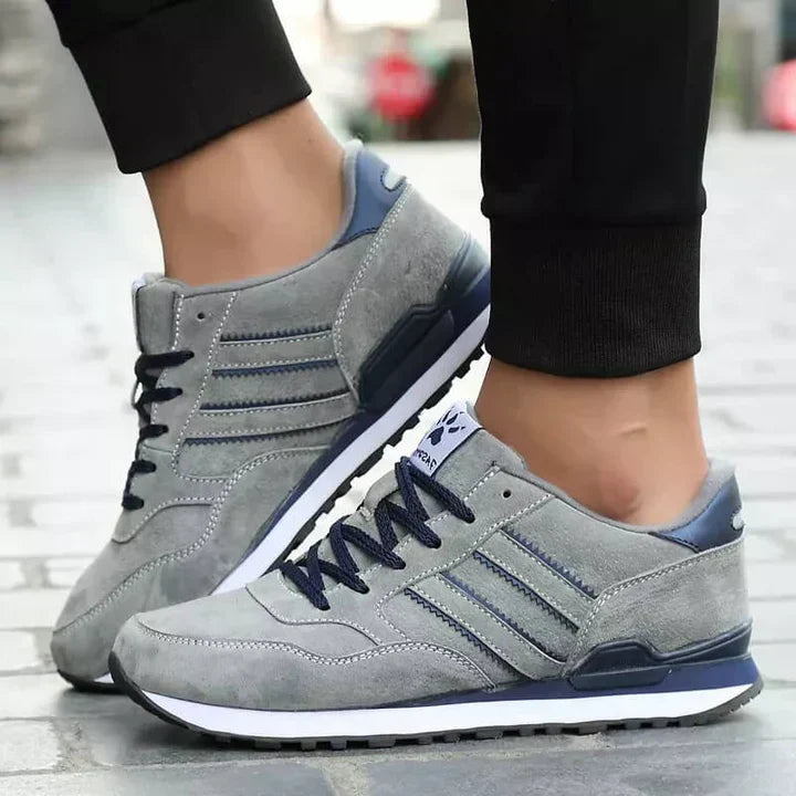 WILHELM | Herren Sneaker Low-Top mit luftdurchlässigem Obermaterial