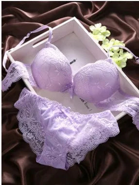 Damen Dessous Set Bordeaux Spitze Push-up BH mit Slip elegante florale Details