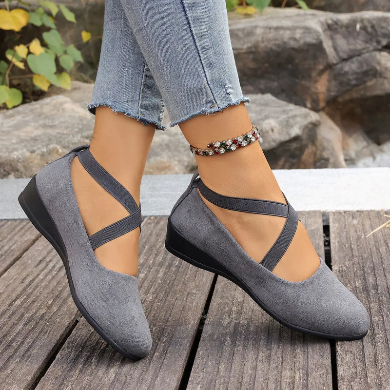 Damen Loafer mit rutschfester Sohle Retro-Stil Einfarbige Casual Schuhe zum Tanzen Große Größen