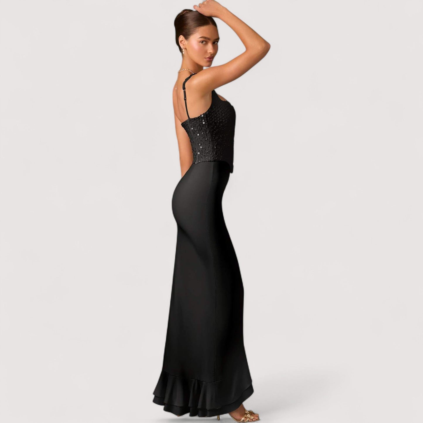 Damen Kleid quadratischer Ausschnitt Rüschen asymmetrischer Saum figurbetont elegant