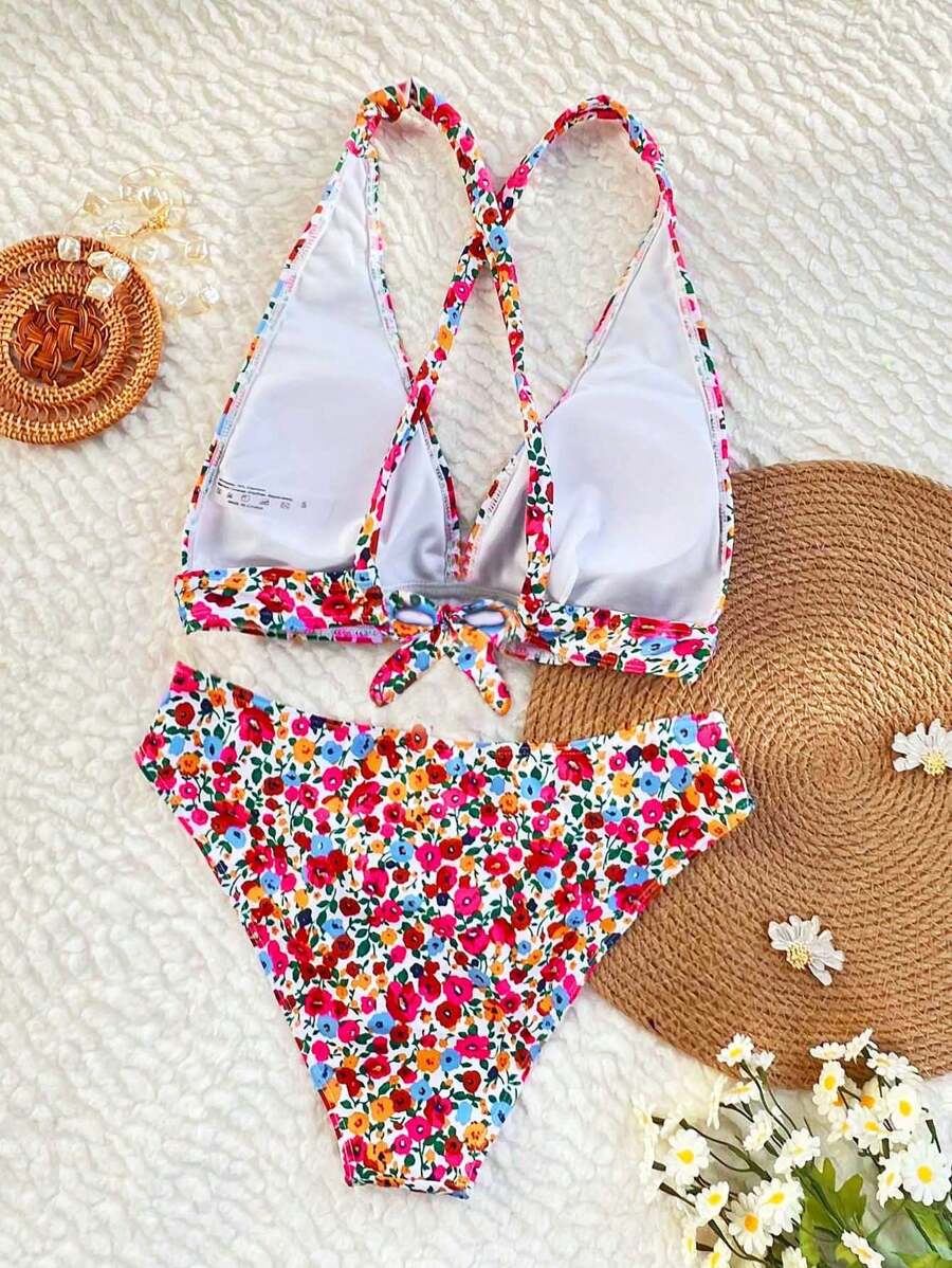 Damen Bikini Zweiteiler floral Halterneck V-Ausschnitt bügellos gepolstert
