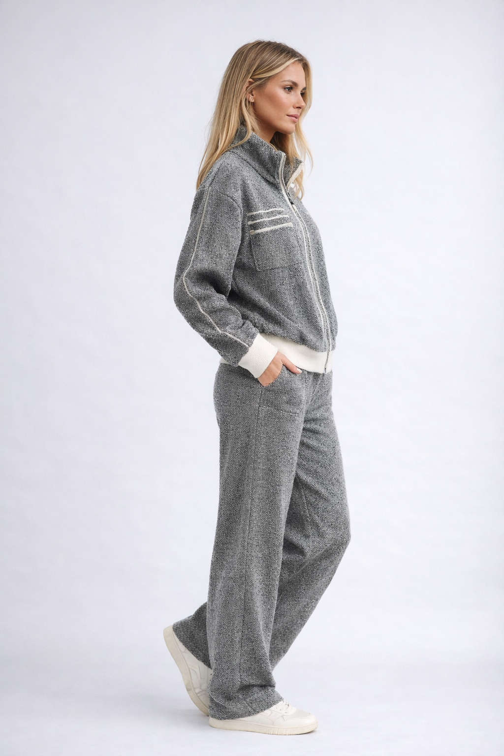 Damen Set Zweiteilig Grau Jacke Hose Regular Fit Bequem Freizeit Alltag Locker