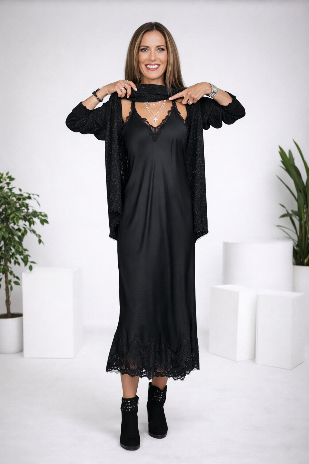Damen Zweiteiliges Set Regular Fit Satin Unterkleid Strickpullover Elegant Komfort Alltag Modern