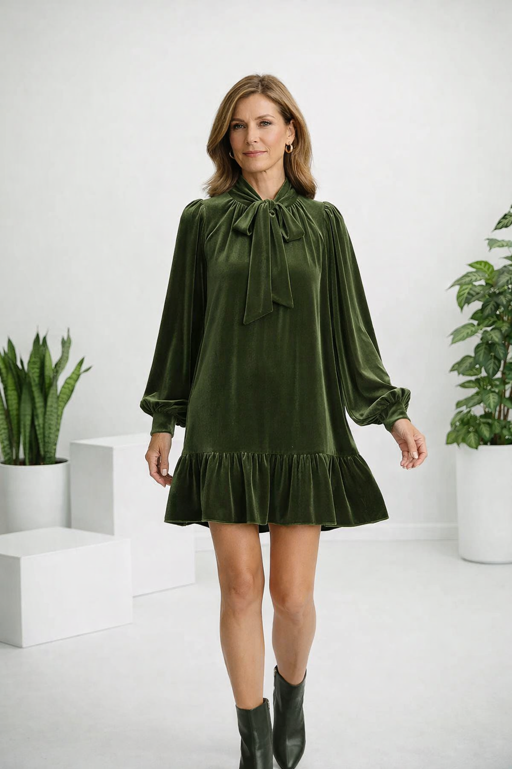 Damen Kleid grün A-Linie langarm Puffärmel mit Schleife am Hals und Rüschensaum