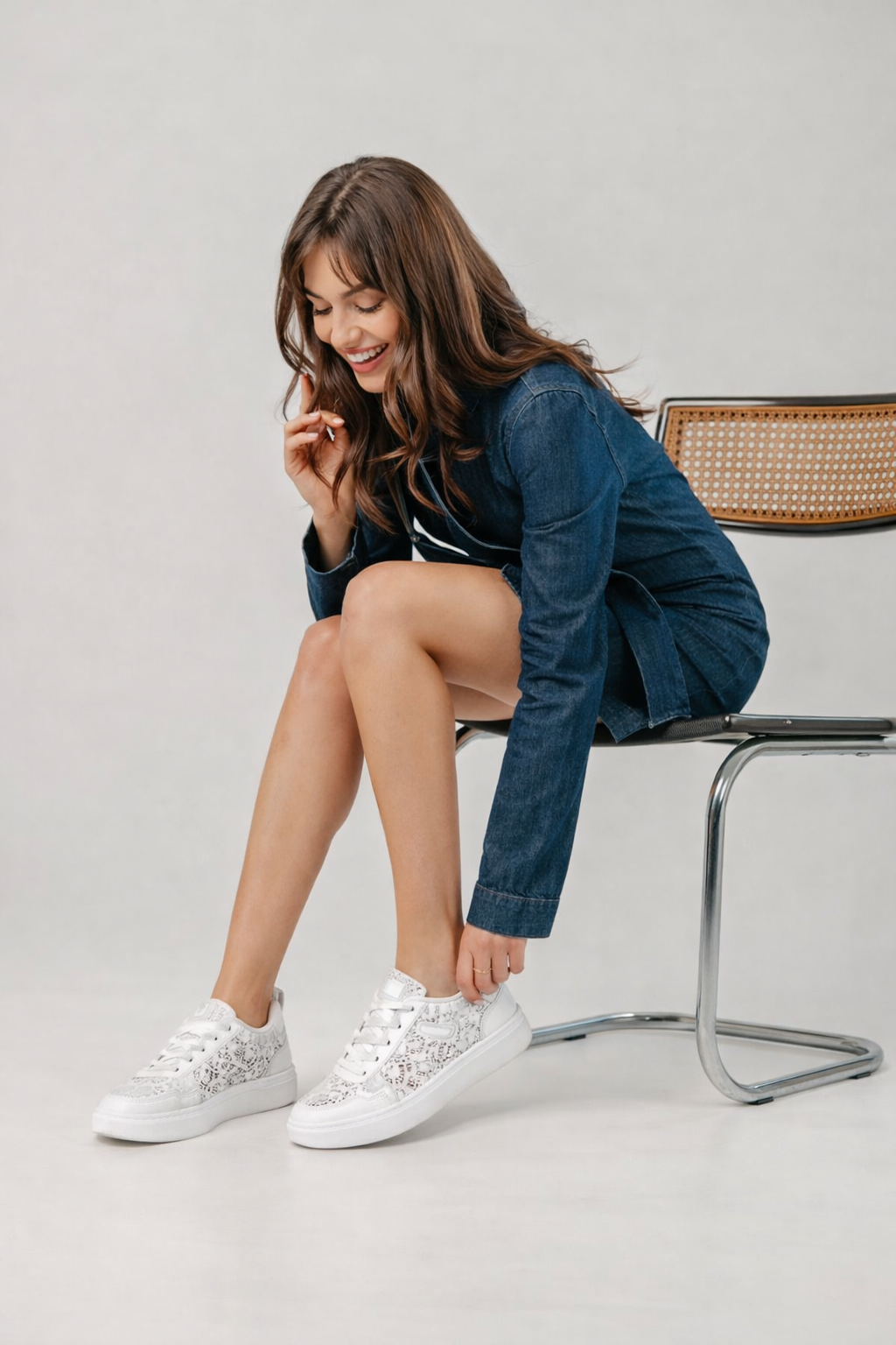 Damen Sneakers Weiß Blumenmuster Leicht Schnürung Komfort Alltag