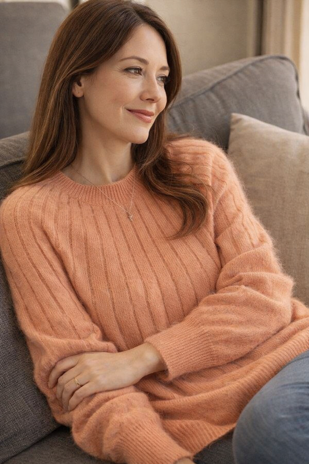 Damenpullover Kaschmir Mix Langarm gerader Schnitt weich und elegant