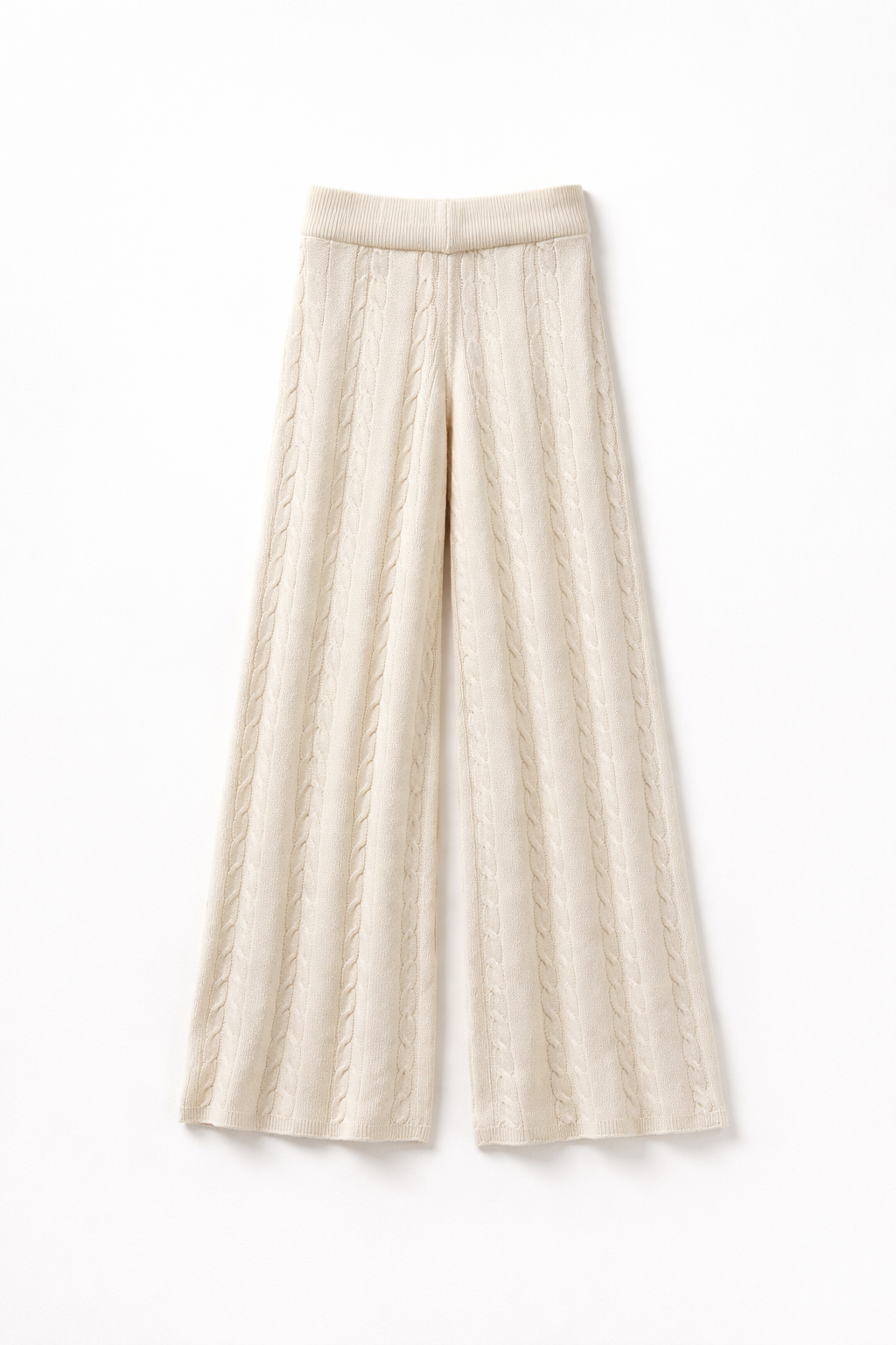 Strickset with a turtleneck, pants, and vest, cut loose, braid patterns