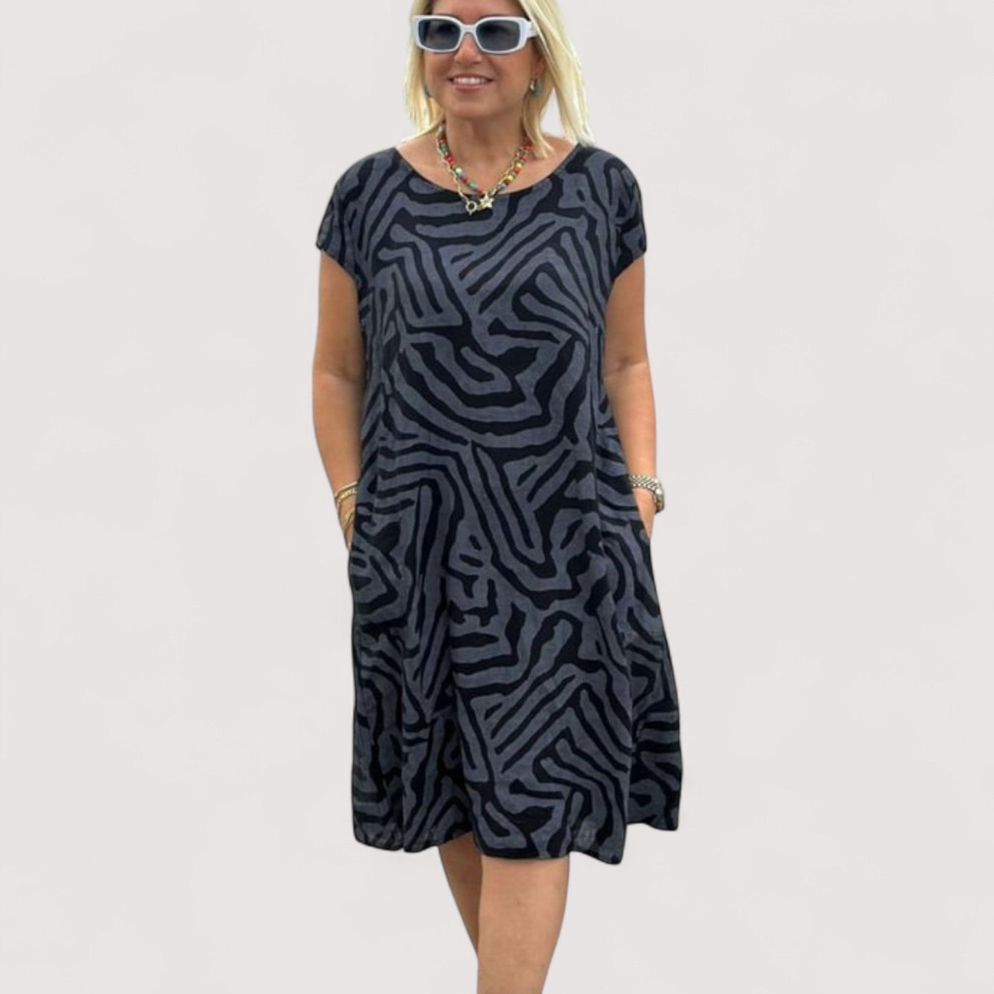 Damen Kleid locker Passform leicht atmungsaktiv vielseitig feminin bequem