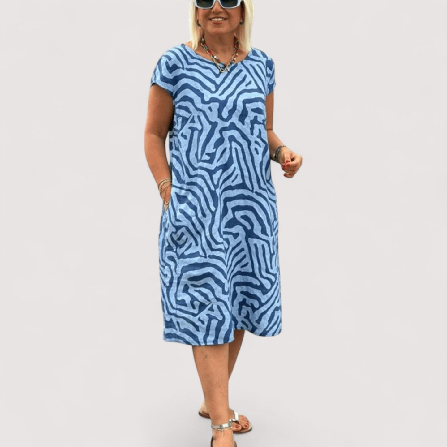 Damen Kleid locker Passform leicht atmungsaktiv vielseitig feminin bequem