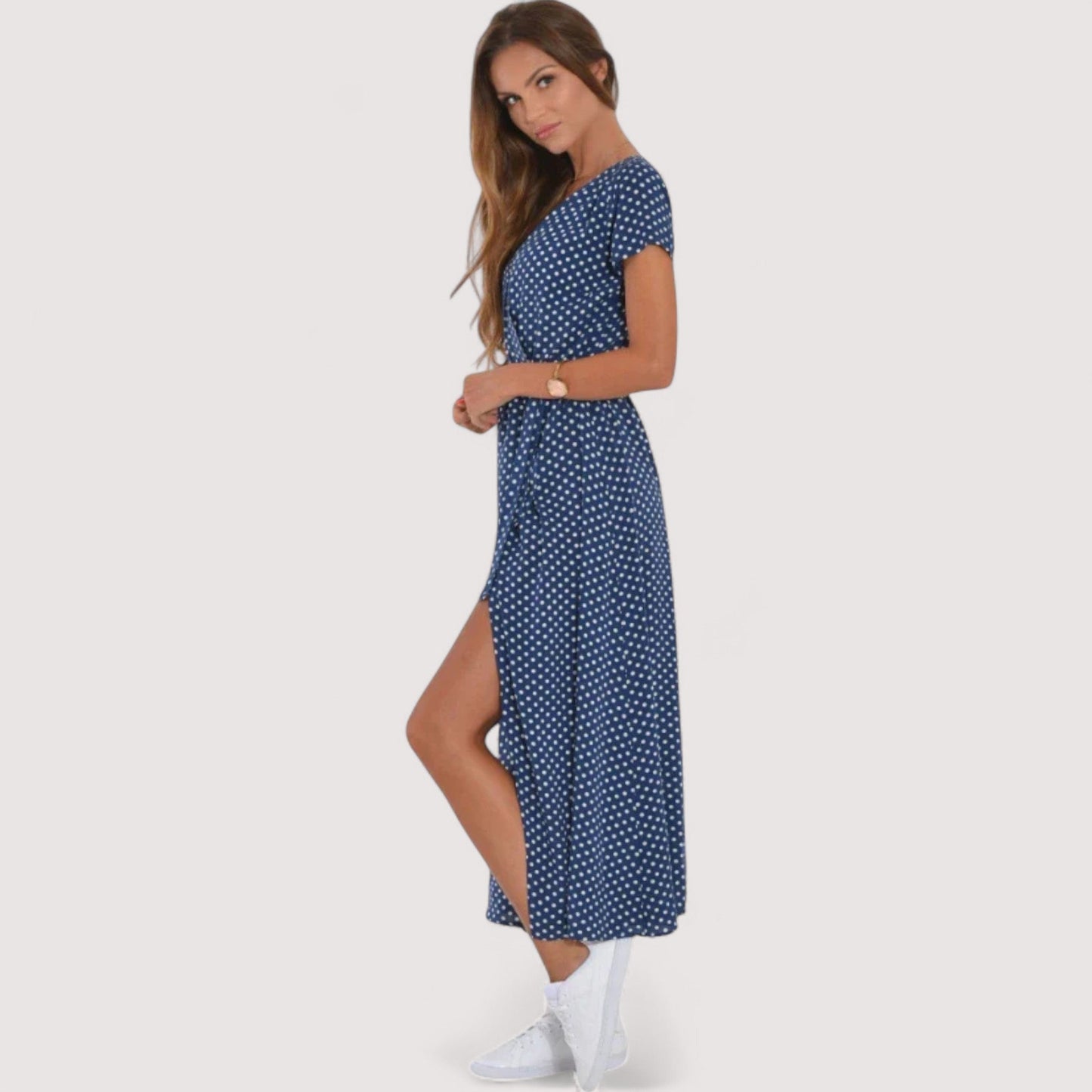 Damen Wickelkleid Blumenmuster kurzarm tailliert fließende Passform für Alltag und Abend