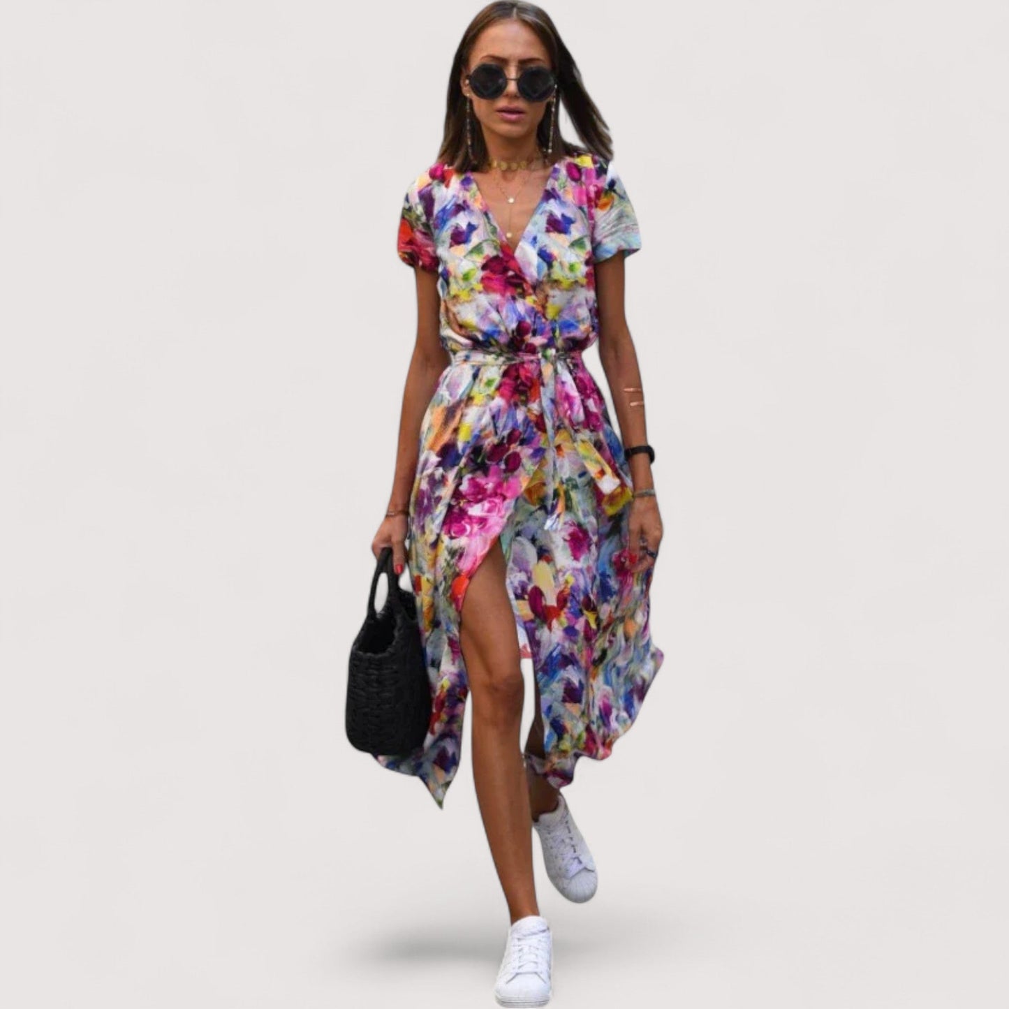 Damen Wickelkleid Blumenmuster kurzarm tailliert fließende Passform für Alltag und Abend