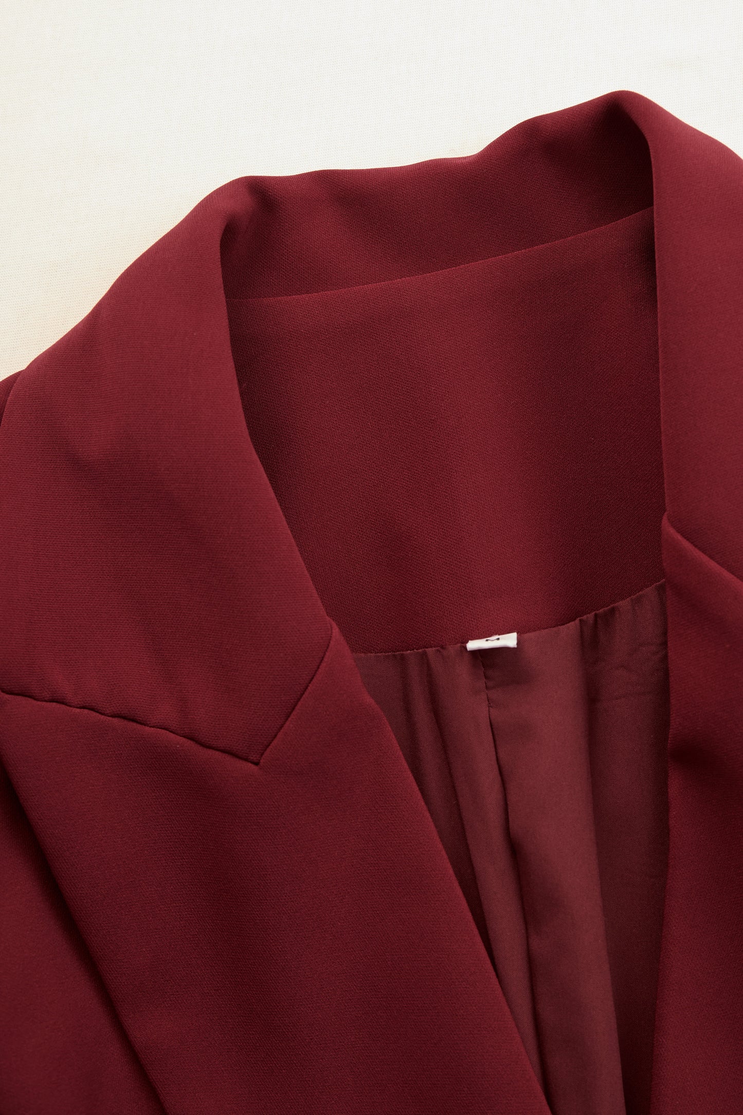 Damen Blazerkleid weiß Reverskragen einreihig figurbetont strukturierte Passform elegant