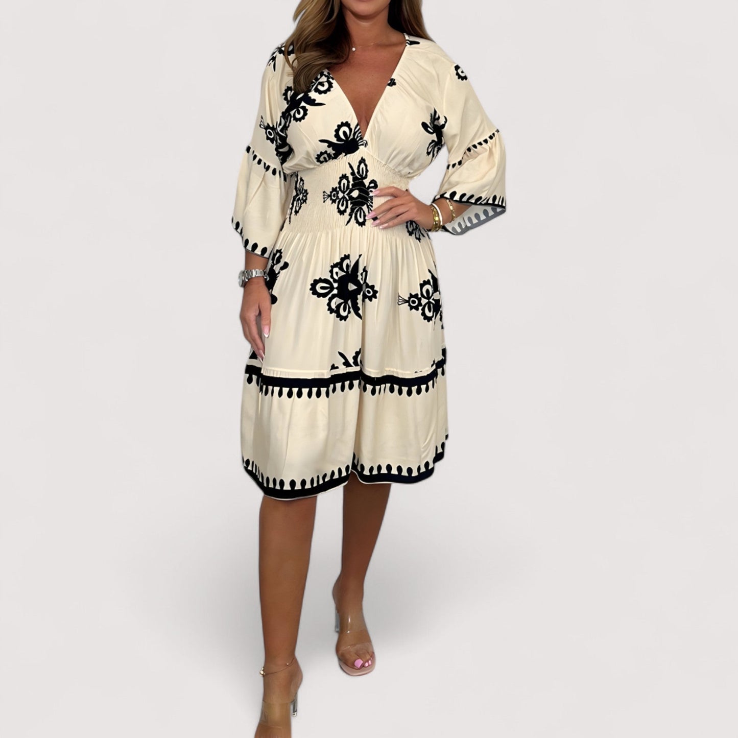 Damen Kleid Boho Stickerei locker Passform fließend vielseitig elegant
