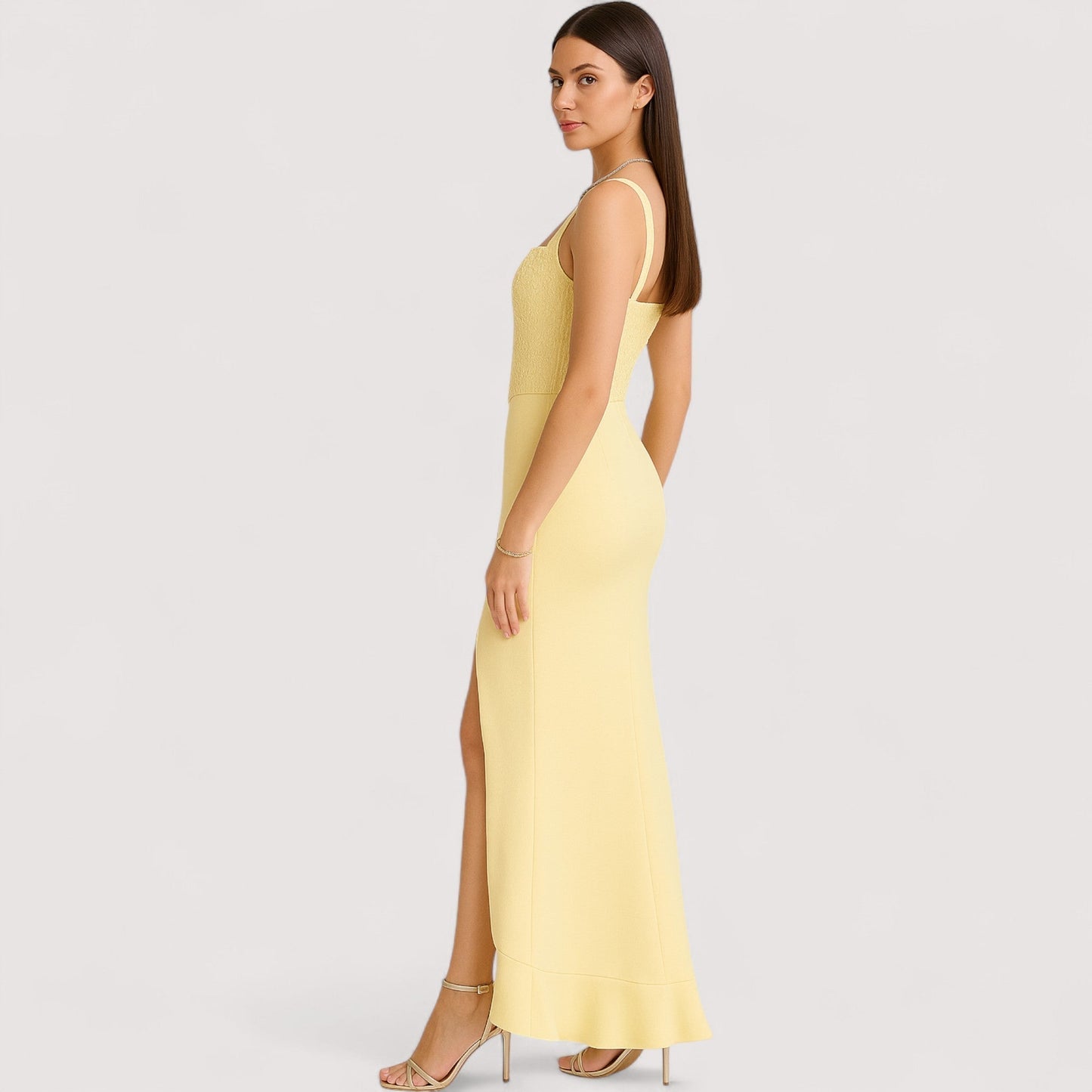 Damen Kleid quadratischer Ausschnitt Rüschen asymmetrischer Saum figurbetont elegant