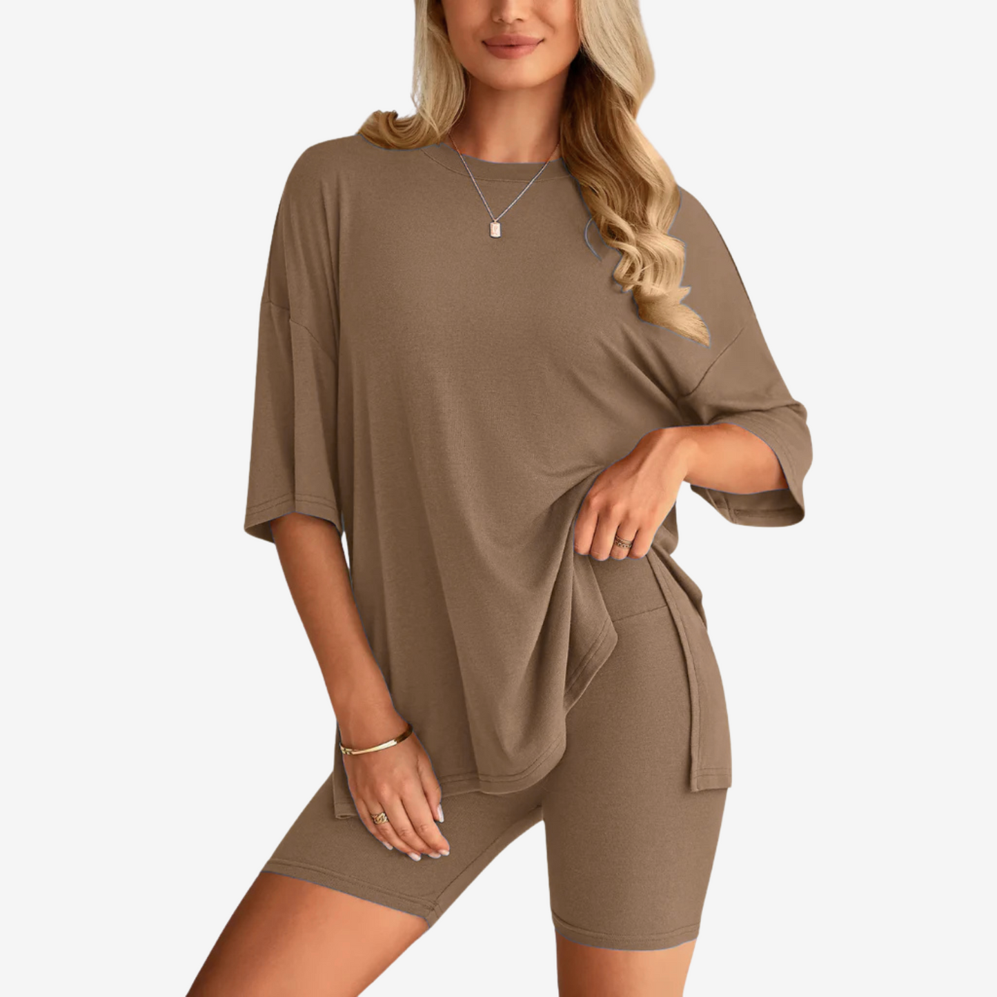 Damen T-Shirt und Shorts Set oversized locker geschnitten mit elastischem Bund bequem atmungsaktiv