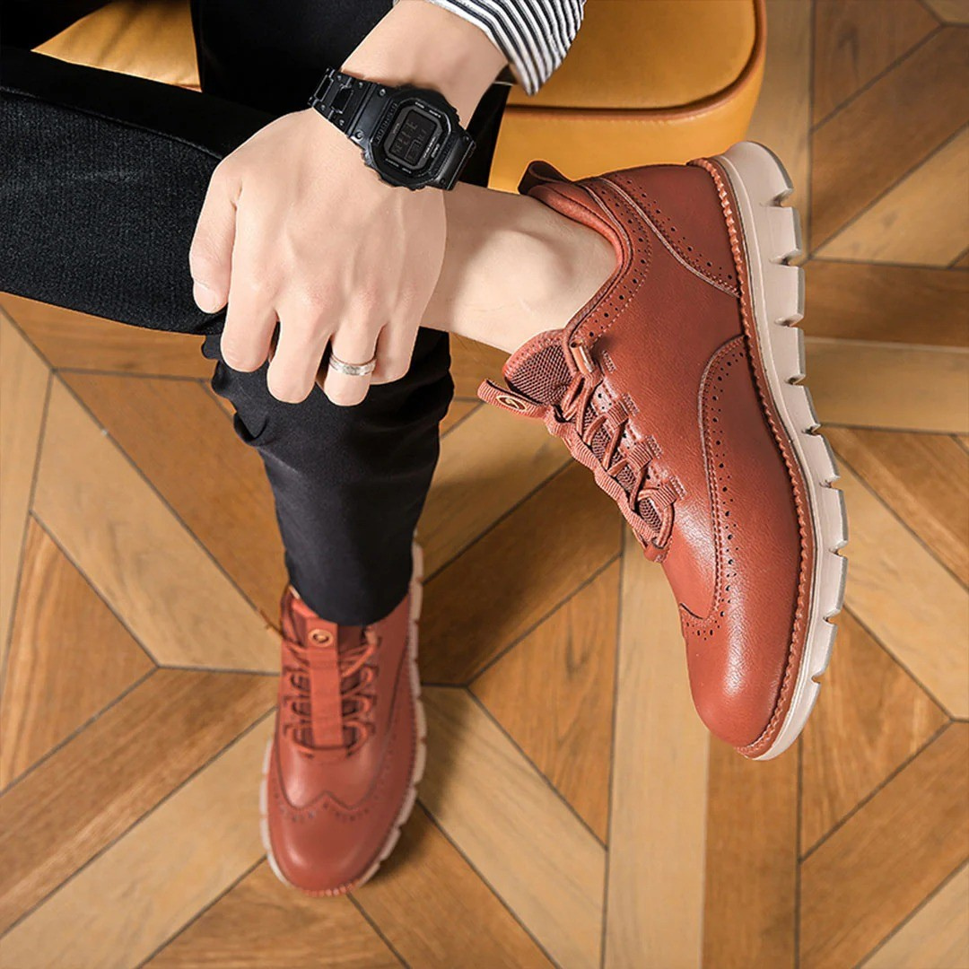Herren Tabi Slipper Leder Kuhhaut gespaltene Zehen quadratisch verstellbare Ferse Slip-On