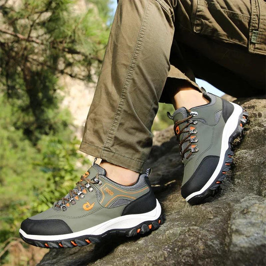 WILHELM | Herren Sneaker Jim mit Spezialsohle und atmungsaktivem Material für unterwegs