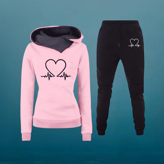 Alexandra – 2 Teiliger Trainingsanzug Setz mit Herz Print