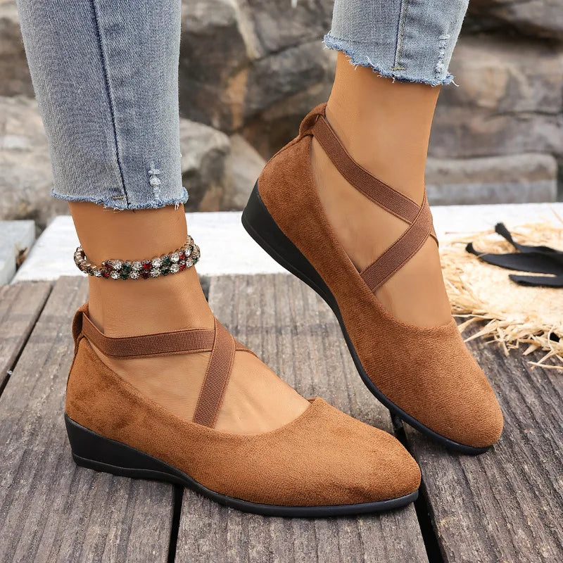 Damen Loafer mit rutschfester Sohle Retro-Stil Einfarbige Casual Schuhe zum Tanzen Große Größen
