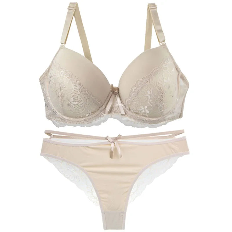 Damen Dessous Set Lila Push-up BH mit Spitze und Bügel inklusive Slip Unterwäsche mit formender Passform
