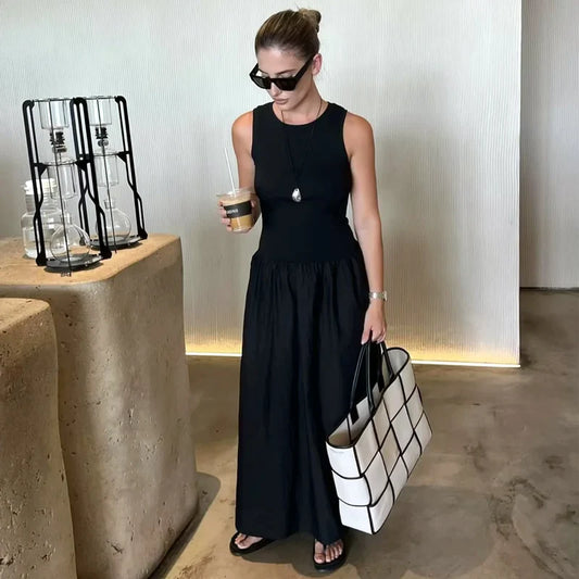 Damen Maxikleid ärmellos schwarz fließend elegant entspannte Passform