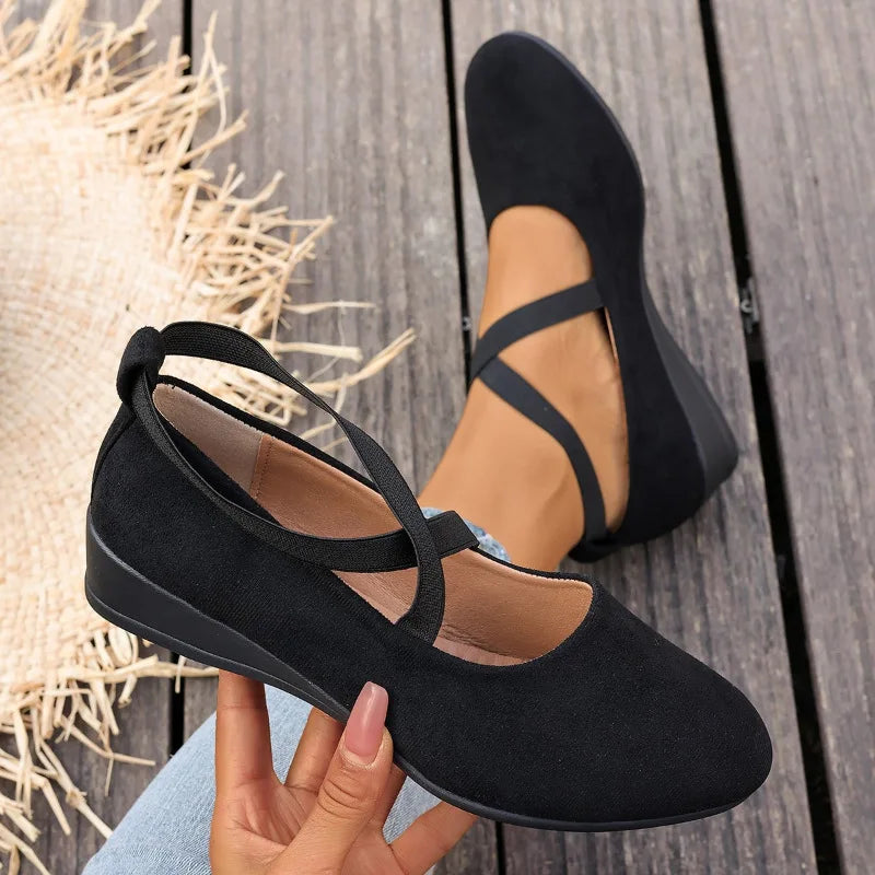 Damen Loafer mit rutschfester Sohle Retro-Stil Einfarbige Casual Schuhe zum Tanzen Große Größen