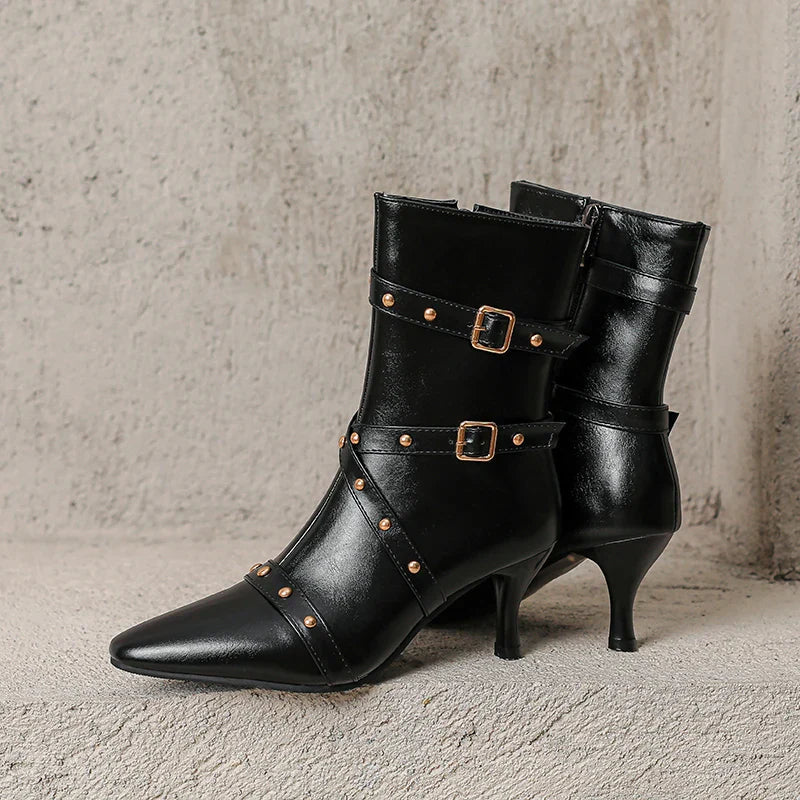 Damen Stiefeletten Spitzniete Reißverschluss Ferse modern elegant