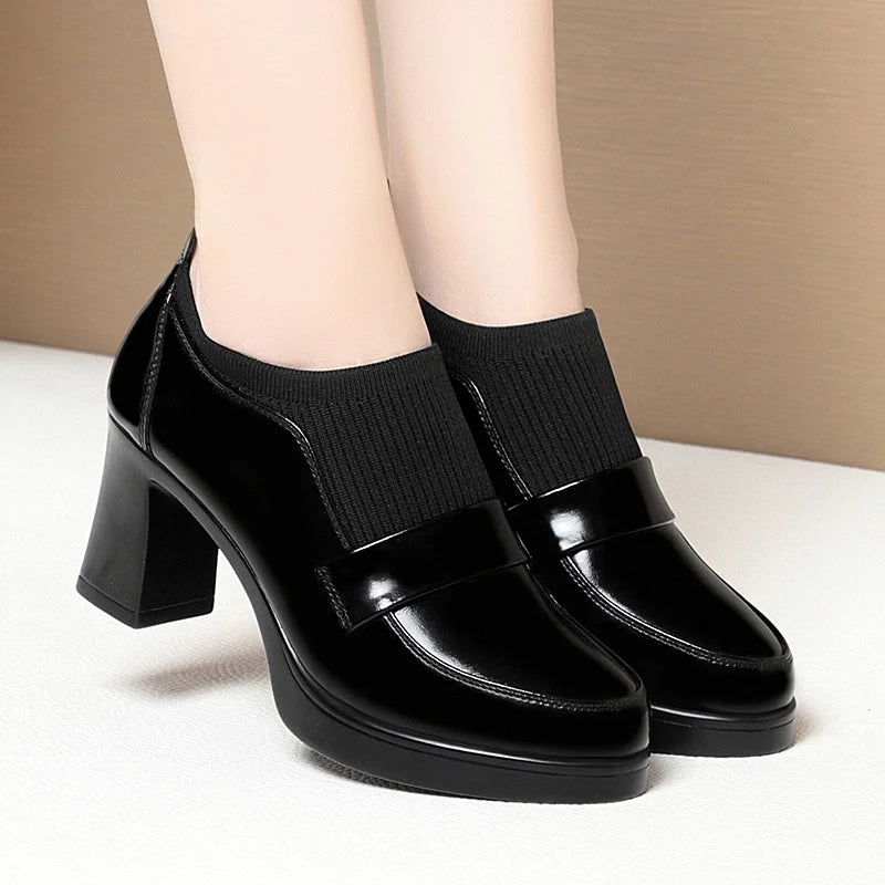 Damen Loafer Pumps Schwarz mit Plateausohle elastischem Einstieg und Blockabsatz