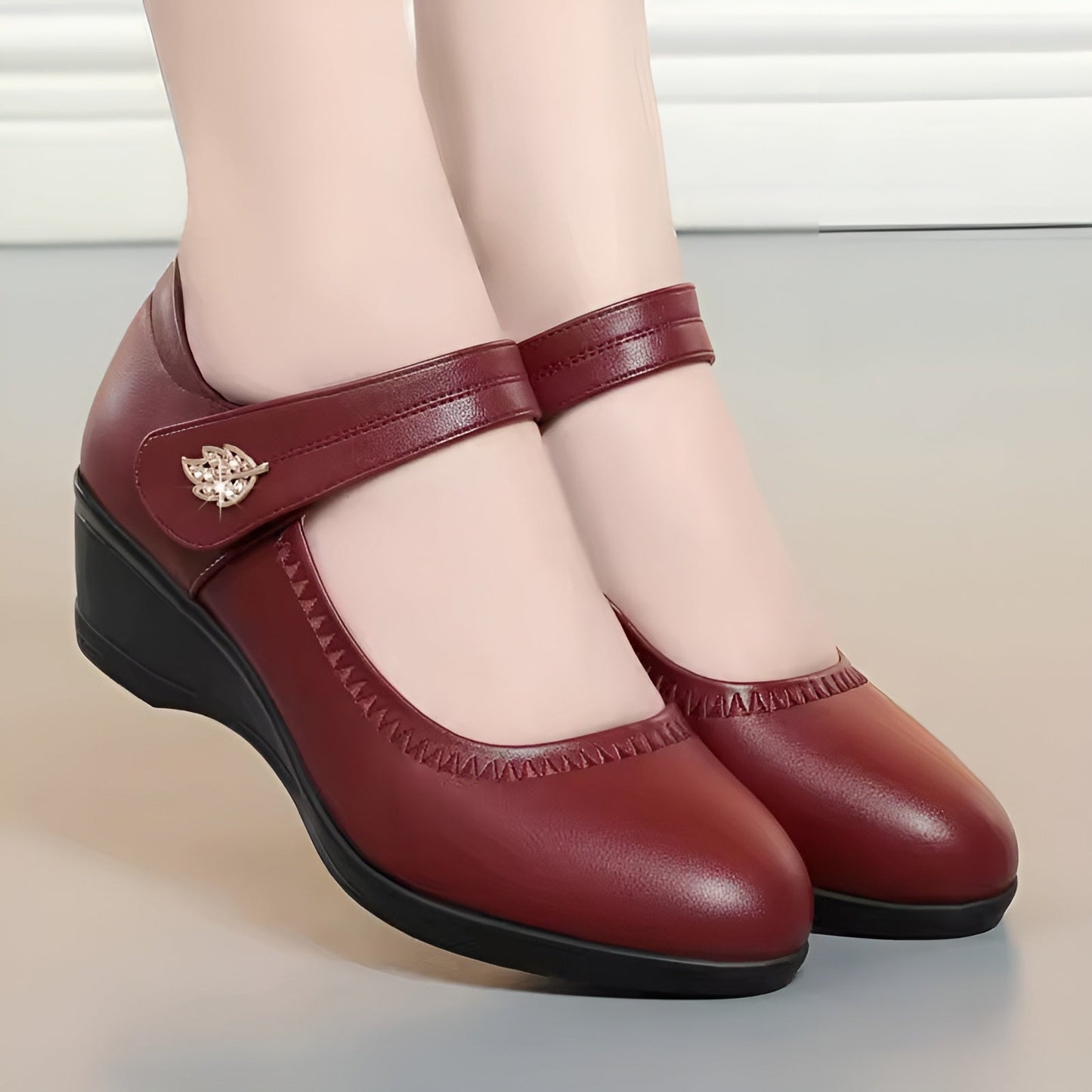 Damen Lederschuhe Keilabsatz Riemenverschluss rutschfest bequem elegant