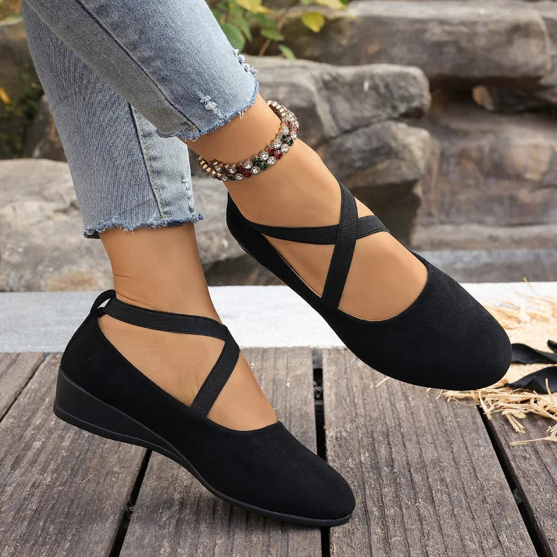 Damen Loafer mit rutschfester Sohle Retro-Stil Einfarbige Casual Schuhe zum Tanzen Große Größen