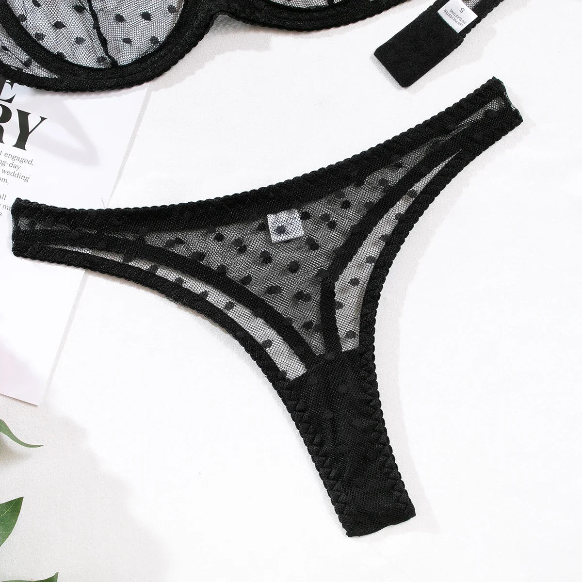 Damen Dessous Set Schwarz Transparenter Mesh BH Slip Gepunktet Verstellbare Träger Zweiteilig