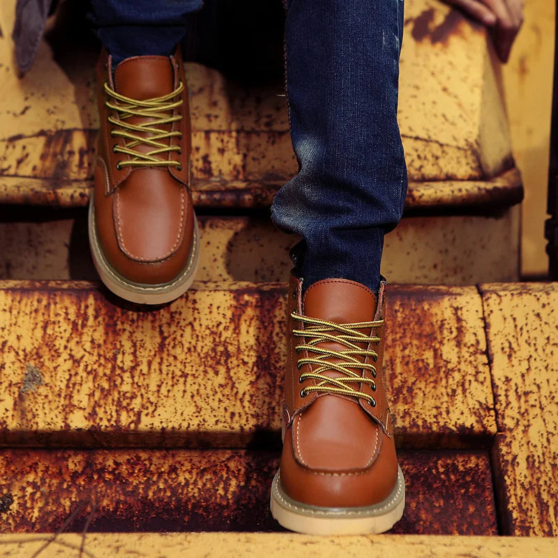 Herren Retro Stiefel gefüttert warm knöchelhoch komfortabel rutschfeste Sohle