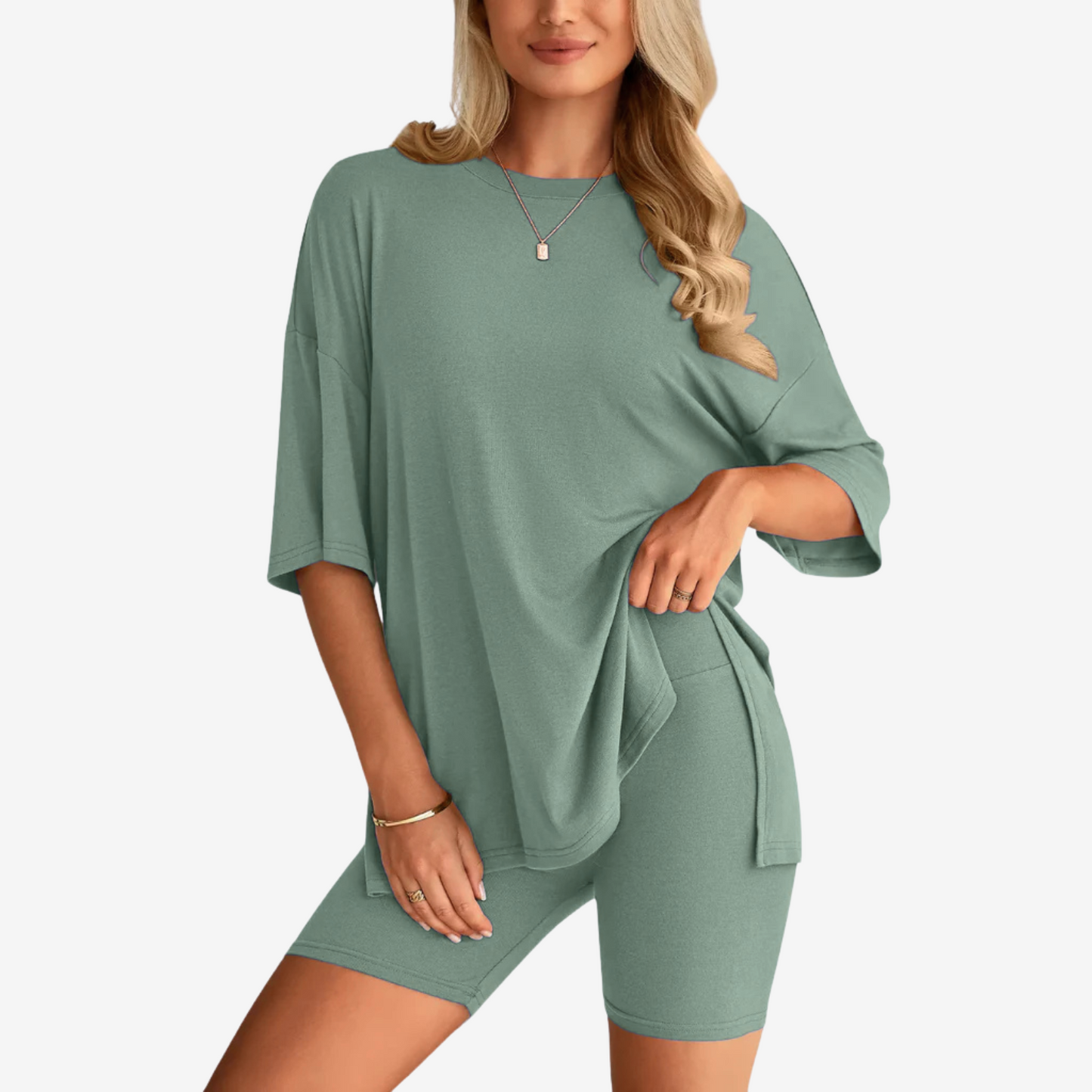 Damen T-Shirt und Shorts Set oversized locker geschnitten mit elastischem Bund bequem atmungsaktiv