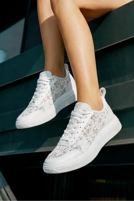 Damen Sneakers Weiß Blumenmuster Leicht Schnürung Komfort Alltag