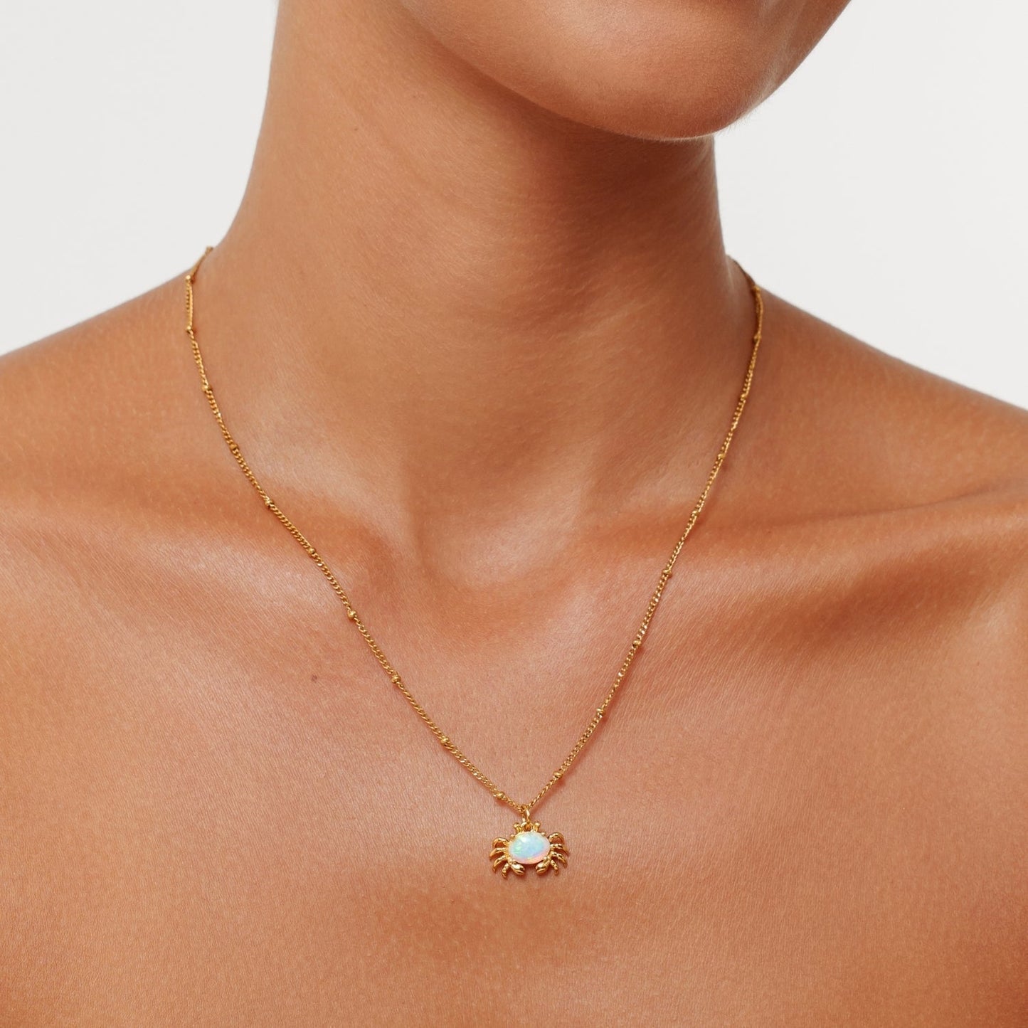 Damen Halskette Gold Seestern Anhänger mit Opaloptik wasserfest Edelstahl Schmuck