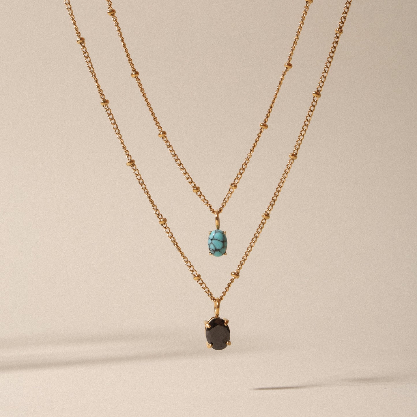 Damen Halskette goldfarben mit Türkis Anhänger und Beaded Chain aus Edelstahl