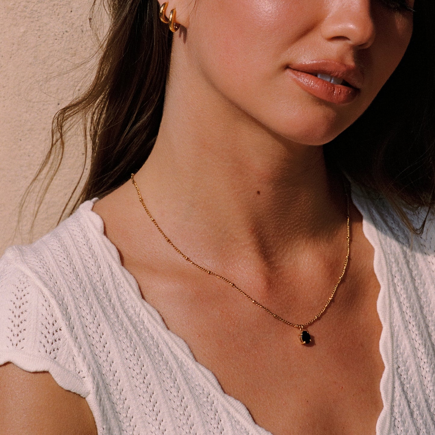 Damen Halskette Gold schwarzer CZ Anhänger Beaded Chain verstellbar wasserfest hypoallergen Edelstahl