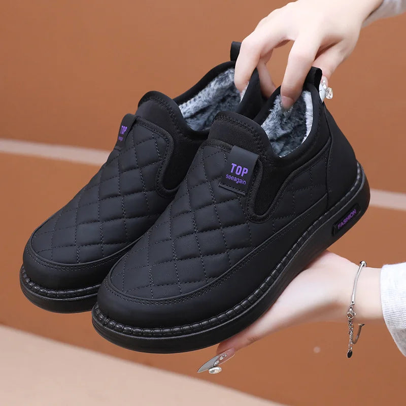 Damen Winterstiefel wasserdicht gefüttert rutschfest Slip-On gesteppt leicht warm Outdoor
