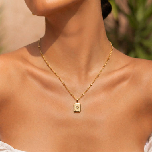 Damen Halskette Gold Zirkonia Anhänger verstellbar wasserfest hypoallergen Edelstahl Schmuck