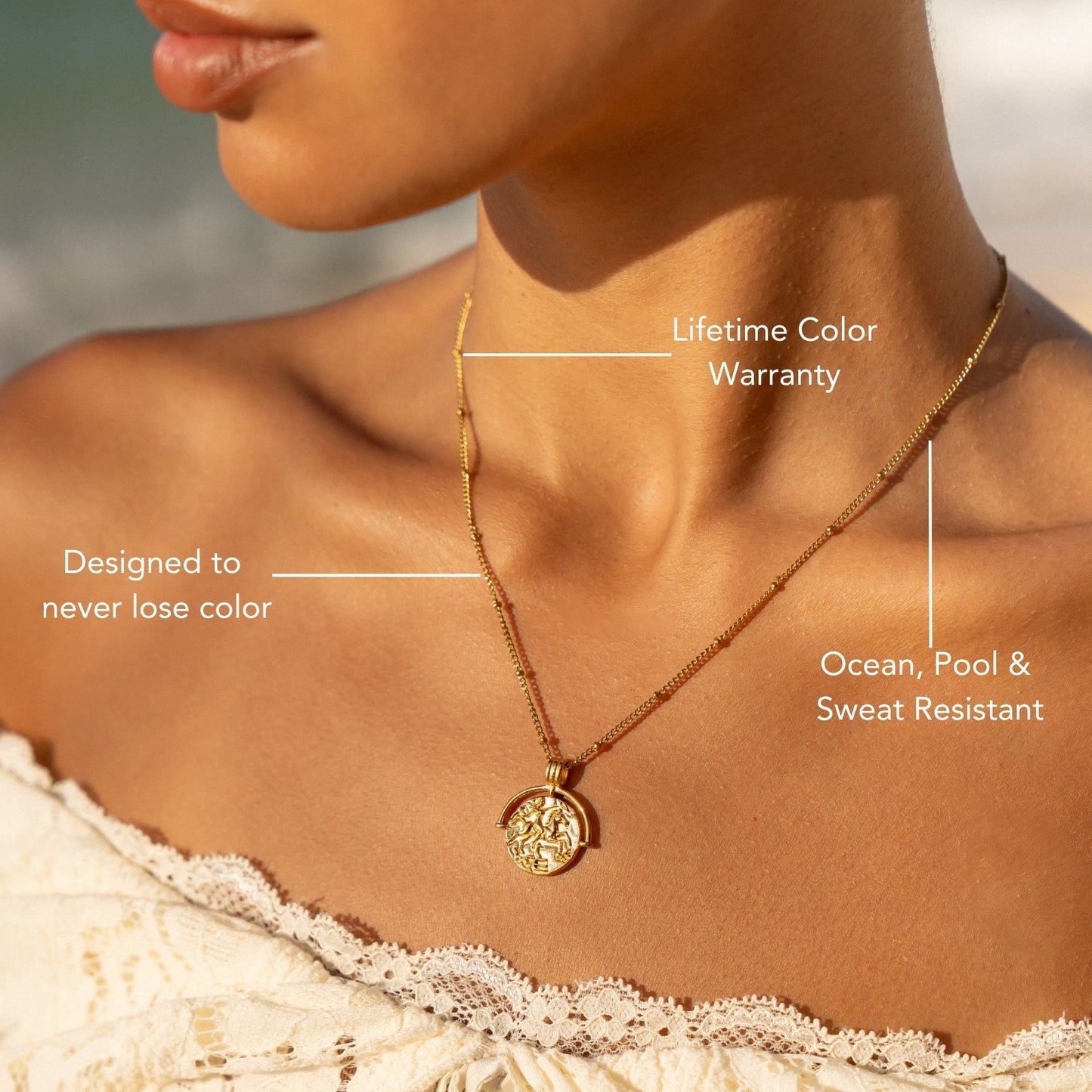 Damen Halskette Gold Medaillon Anhänger Antikes Motiv Edelstahl wasserfest Vintage Schmuck