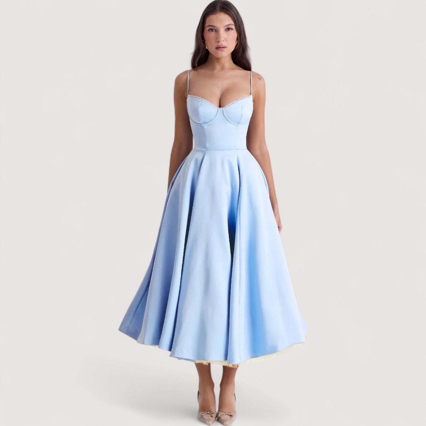 Damen Sommerkleid korsettinspiriert figurbetont fließend elegant festlich vielseitig