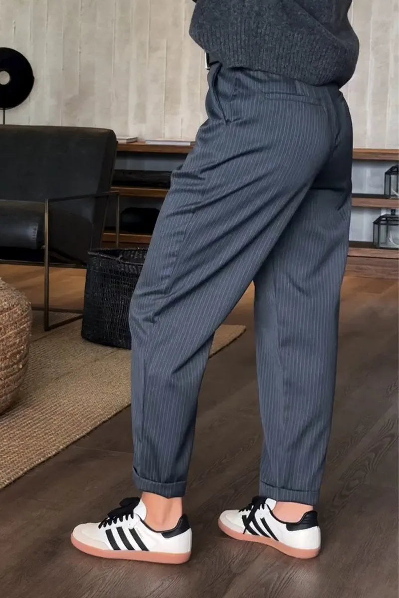 Damenhose hohe Taille gerade Passform elegant atmungsaktiv, knitterarm