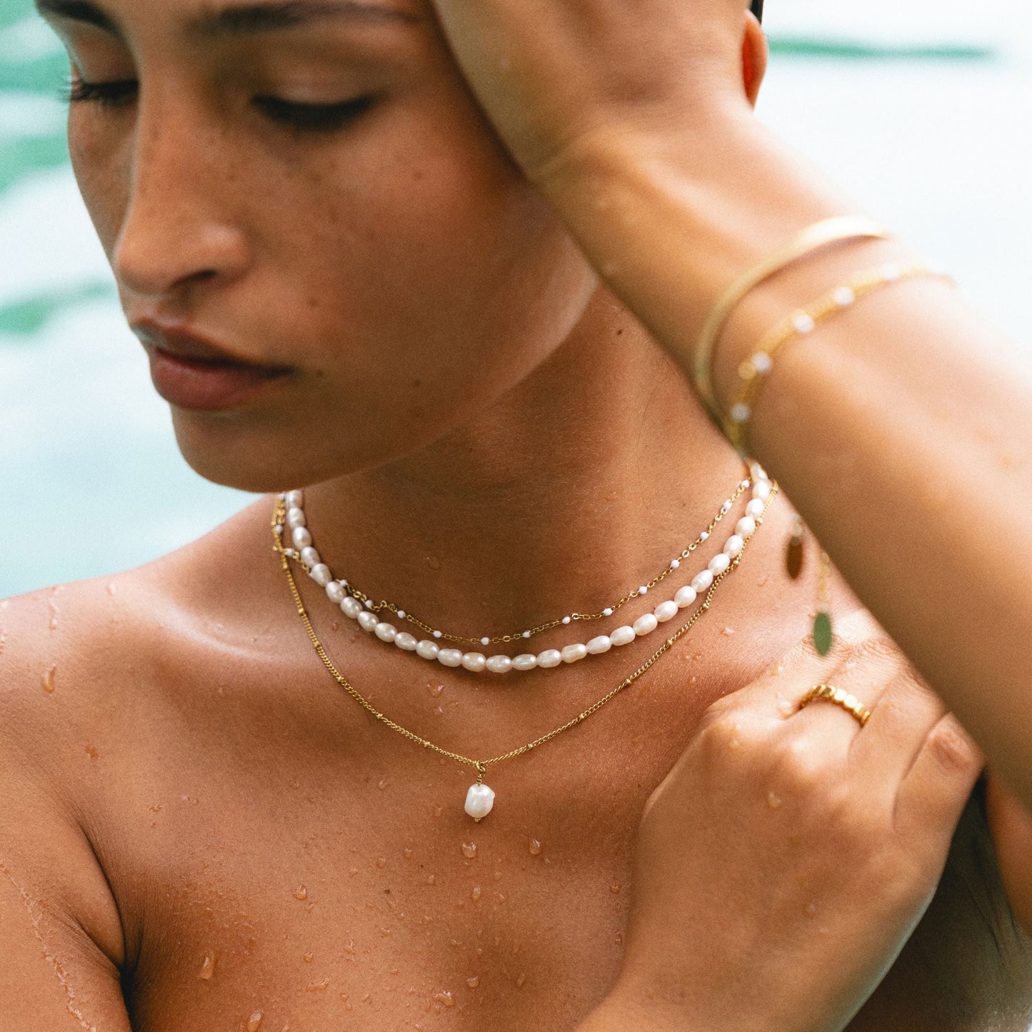 Damen Perlen Choker Gold mit echten Süßwasserperlen Edelstahl wasserfest verstellbare Halskette