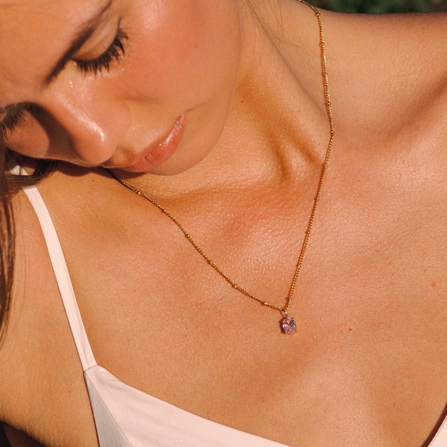 Damen Halskette goldfarben mit rosa CZ Anhänger aus Edelstahl