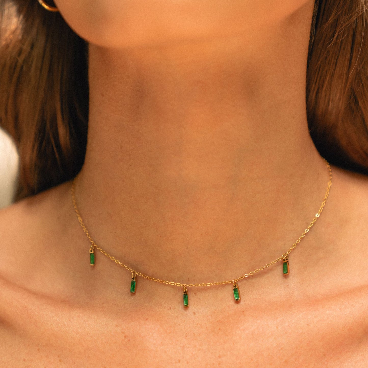 Damen Choker Halskette mit grünem Smaragdoptik Anhänger aus Edelstahl