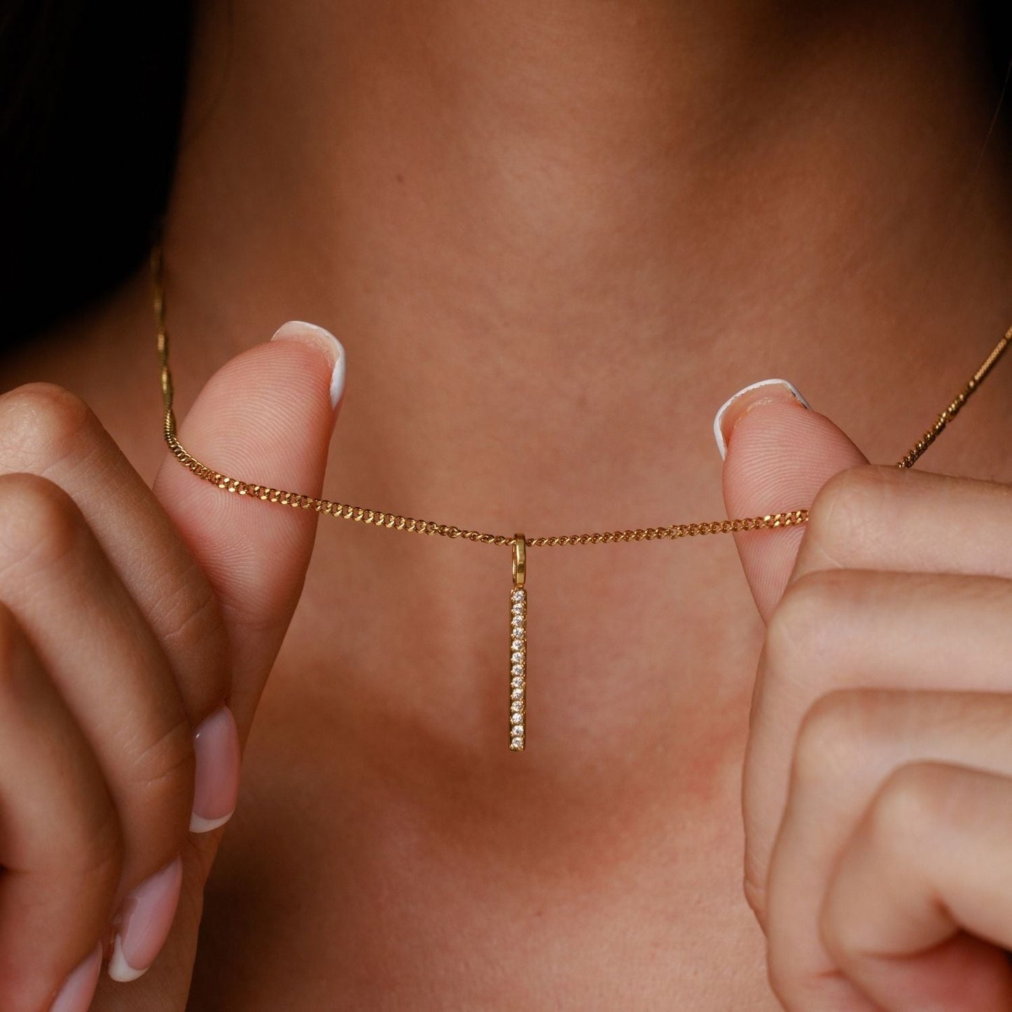 Damen Halskette Gold Bar Anhänger mit weißen Zirkonia Verstellbar Wasserfest Hypoallergen