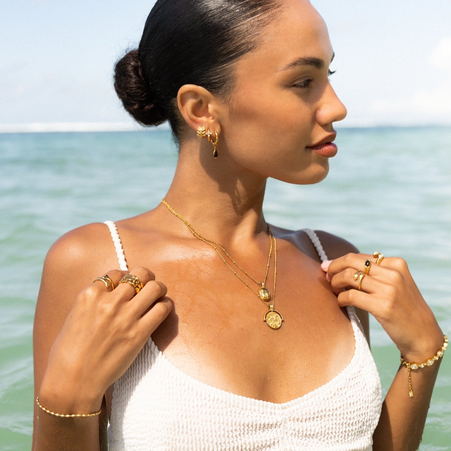 Damen Halskette Gold Skarabäus Anhänger mit grünem Zirkonia Edelstahl wasserfest Schmuck  Produktbeschreibung: