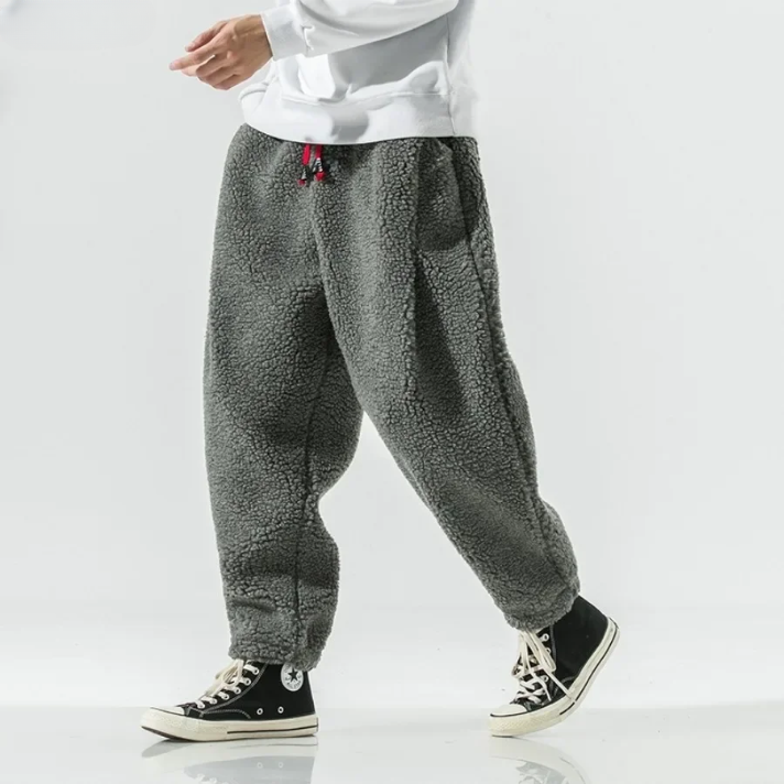 Herren Fleecehose warm gefüttert lockere Passform Kordelzugbund tiefe Taschen bequem